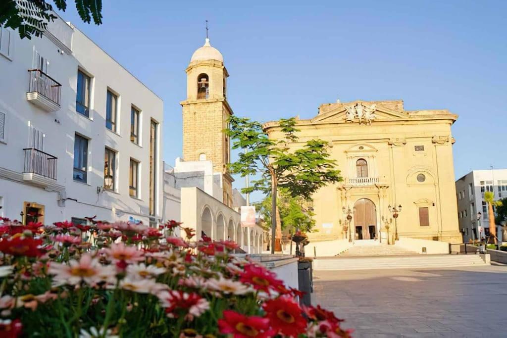 チクラナ・デ・ラ・フロンテーラEnjoy The Historic Center Of Chiclana By C. Dreamsアパートメント エクステリア 写真