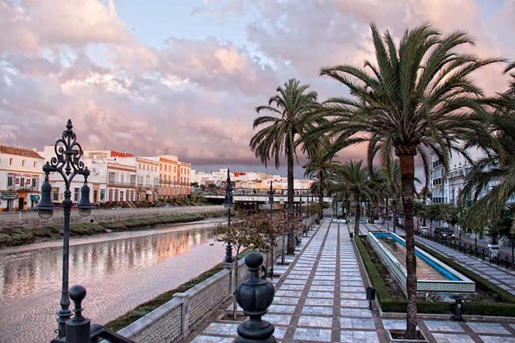 チクラナ・デ・ラ・フロンテーラEnjoy The Historic Center Of Chiclana By C. Dreamsアパートメント エクステリア 写真